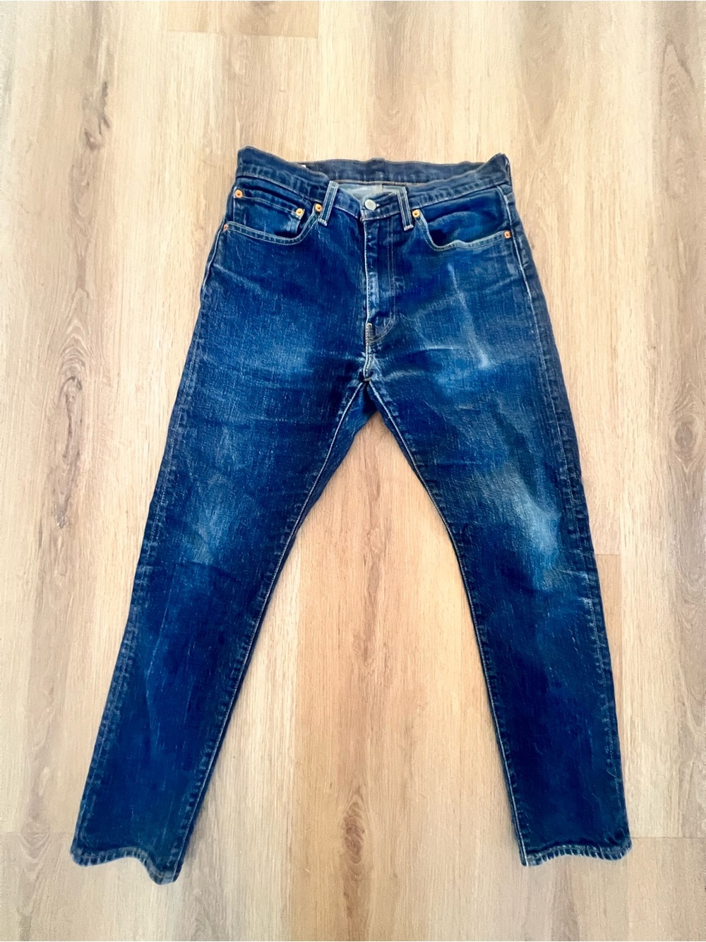 Classic Men's Dark Blue Jeans
